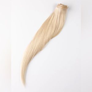 BFB Classic 21” Clip in Hair Extensions in shade Ice Breaker WORN ONCE